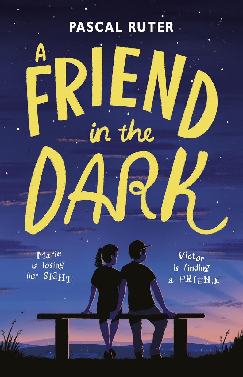 A FRIEND IN THE DARK PB