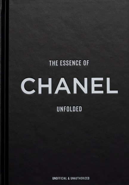 THE ESSENCE OF CHANEL