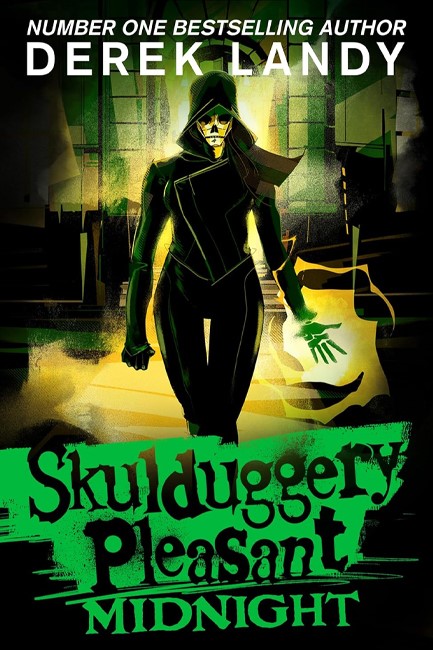SKULDUGGERY PLEASANT 11-MIDNIGHT PB