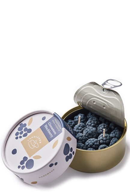 ΚΕΡΙ ΧΕΙΡΟΠΟΙΗΤΟ ΣΕ ΚΟΝΣΕΡΒΑ CANDLEHAND GOURMET CINNAMON BLACKBERRY