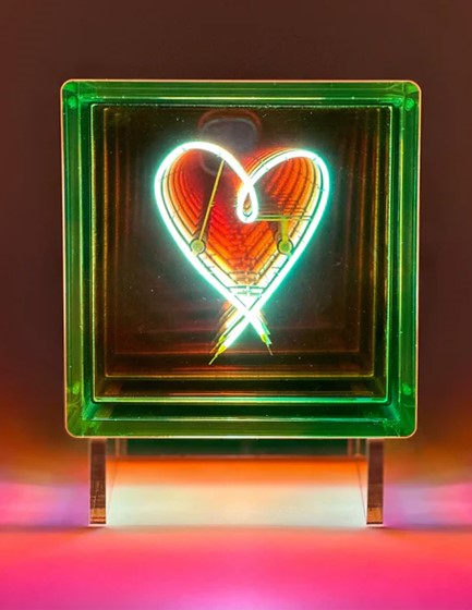 ΦΩΤΙΣΤΙΚΟ ΚΥΒΟΣ ELEMENTS MITBOX HEART